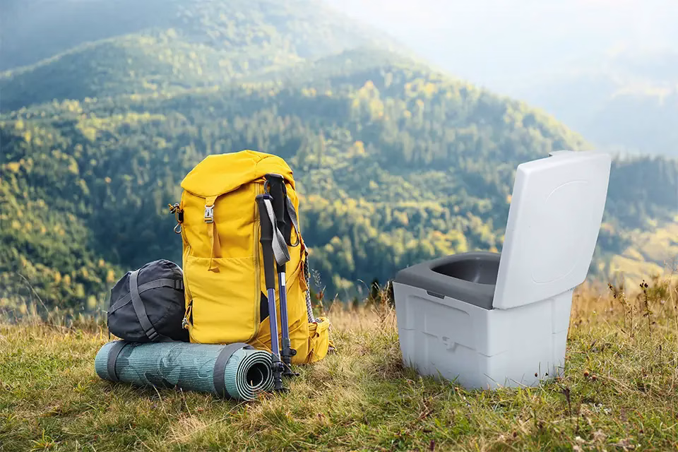 Camping Toilet Solutions: Your Guide to Comfortable Outdoor Hygiene 3 camping toilet solutions