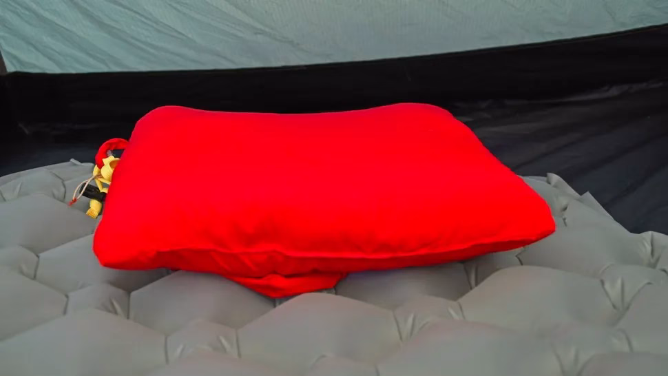 the Perfect Camping Pillow Comfort: Unlock Unrivaled Comfort 4 camping pillow comfort